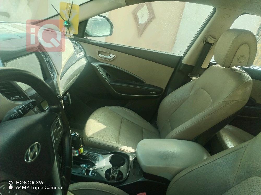 هيونداي سانتافي